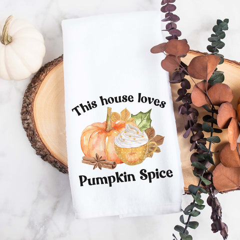 This house loves Pumpkin spice fall kitchen tea towel, decorative hand towel, modern farmhouse style home decor, kitchen decor, bathroom decor